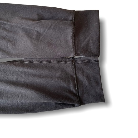 Lululemon Run: Warm Up Crew - Picture 8 of 10